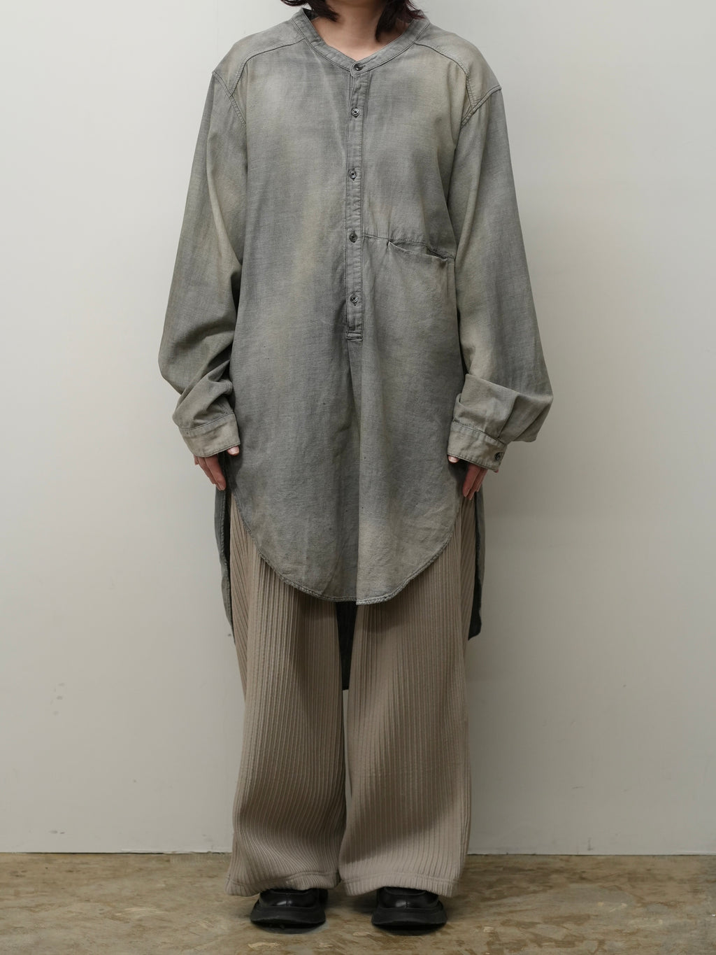 CHAMBRAY LONG SHIRT DRESS(BLACK)