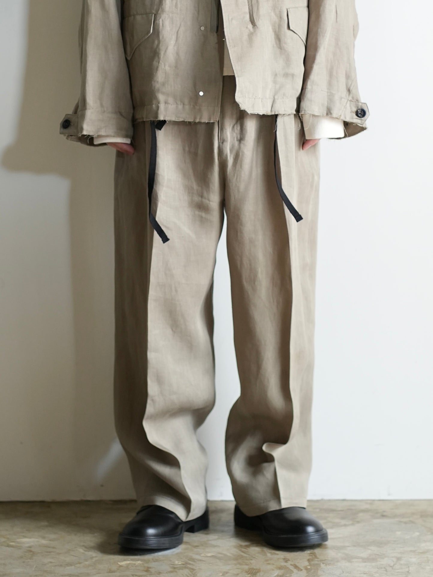 100/S LINEN TUCK SLACKS(KHAKIBEIGE)
