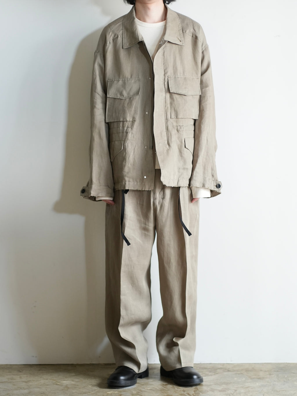 100/S LINEN TUCK SLACKS(KHAKIBEIGE)