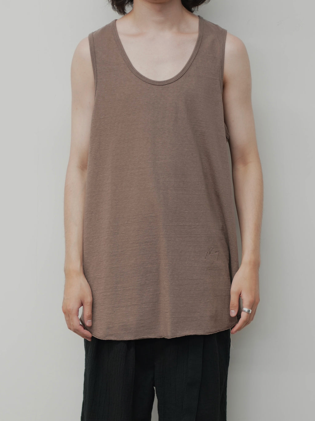 ANC BASIC TANK TOP(BROWN)