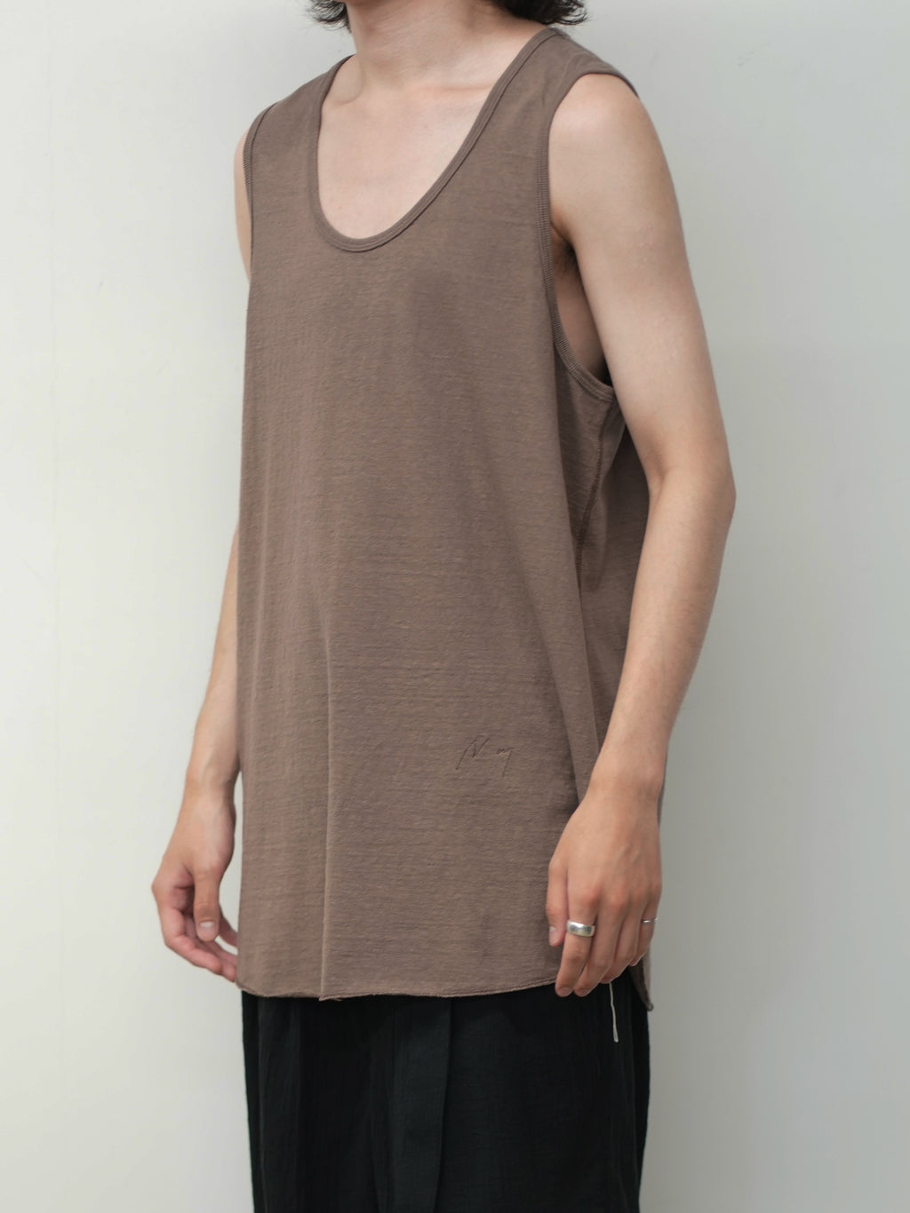 ANC BASIC TANK TOP(BROWN)
