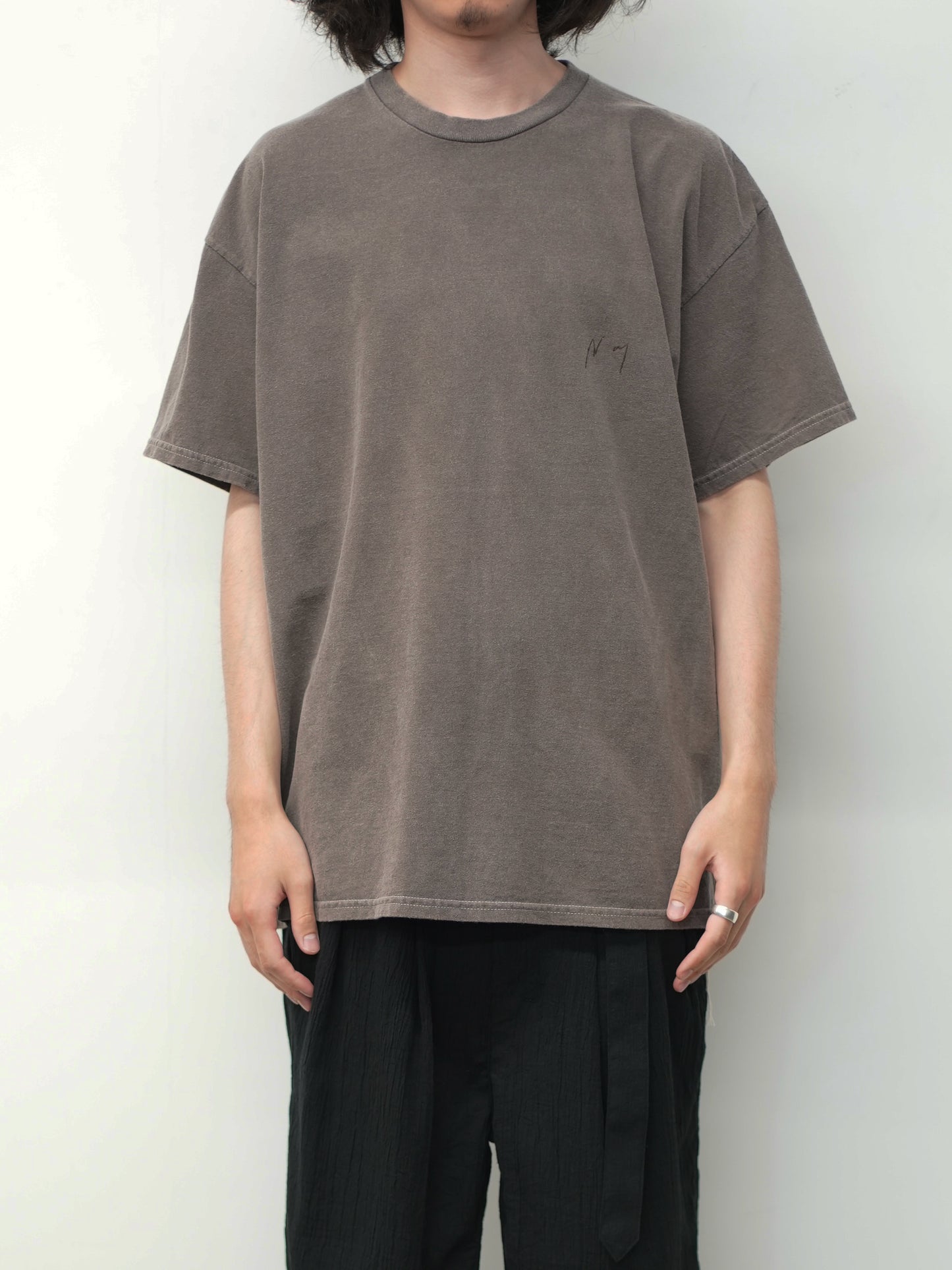 DYED EMBROIDERY T-SHIRT(BROWN)