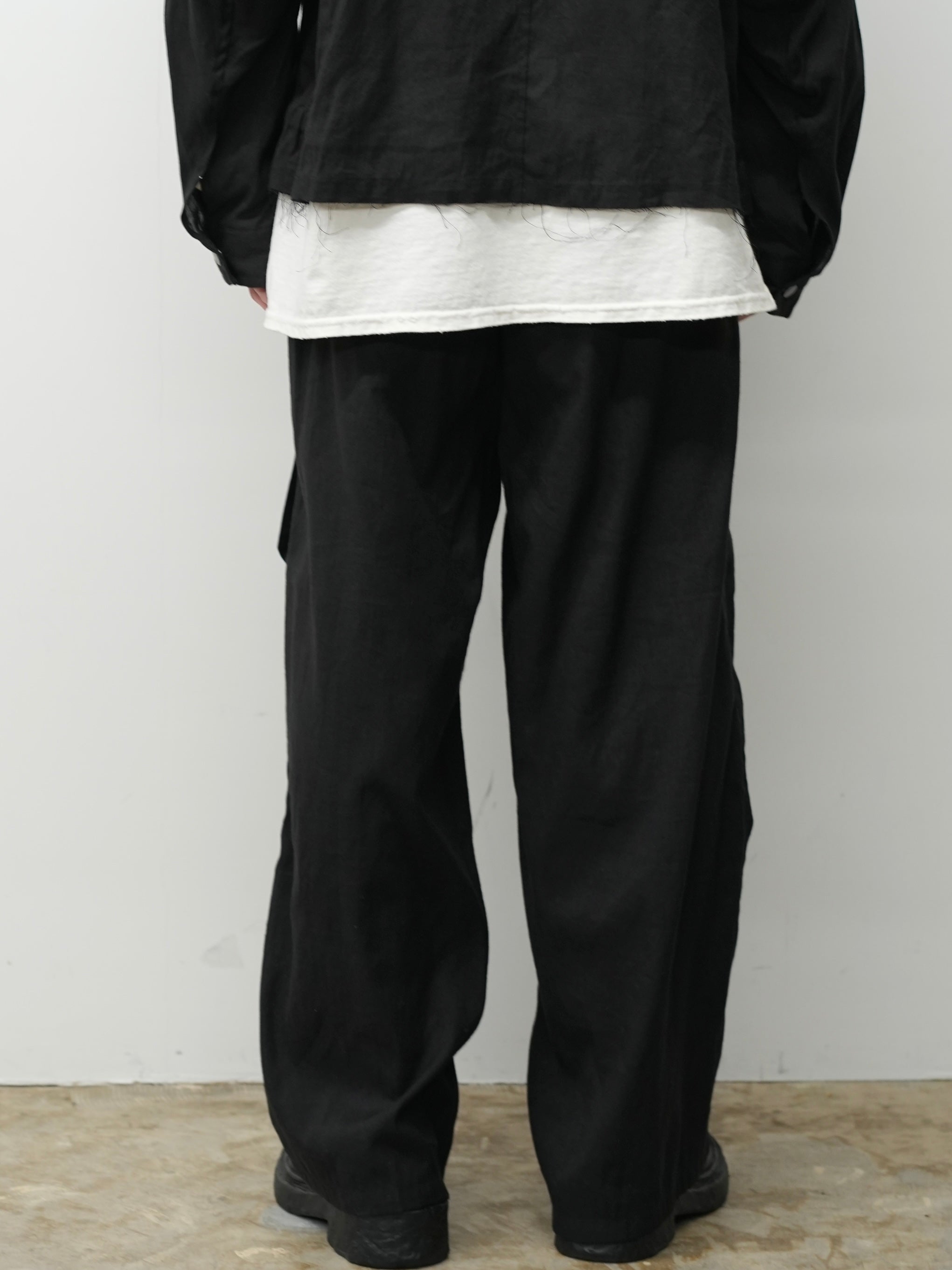 LINEN POPLIN BELT-LESS SLACKS(BLACK) – ANCELLM