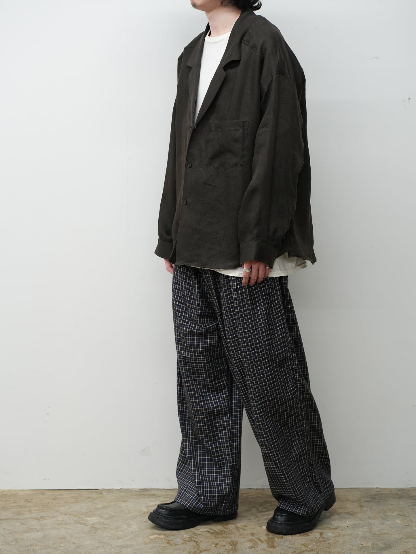 100/S LINEN TAILORED SHIRT(BROWN)