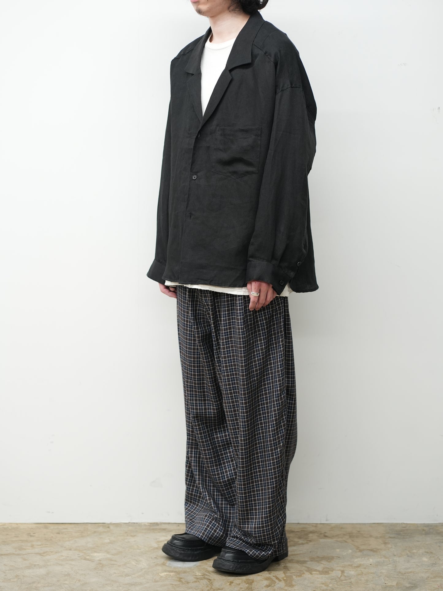 100/S LINEN TAILORED SHIRT(BLACK)