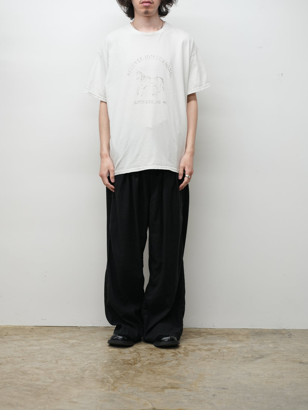 S/L TUCK EASY SLACKS(BLACK) – ANCELLM