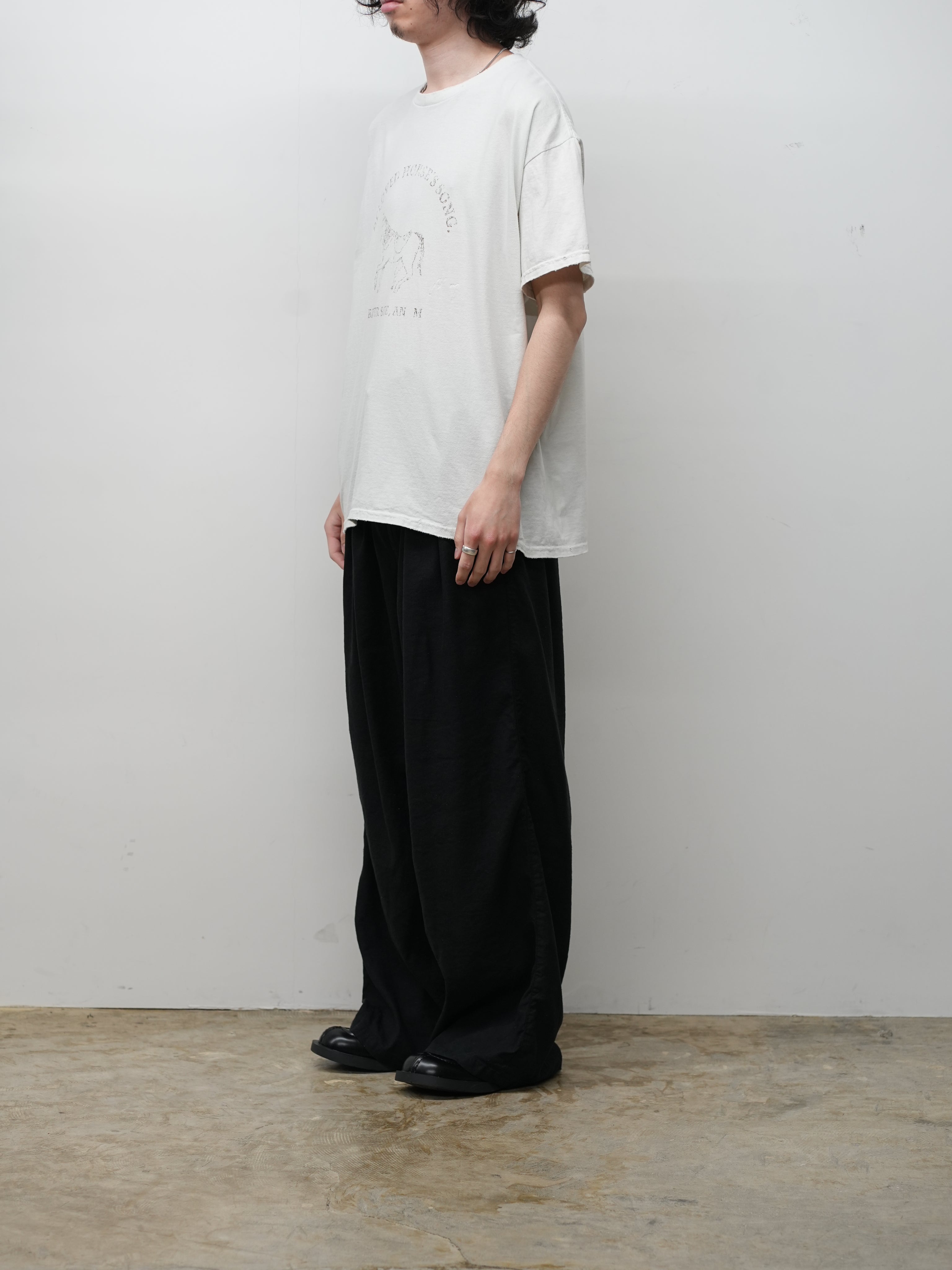S/L TUCK EASY SLACKS(BLACK) – ANCELLM