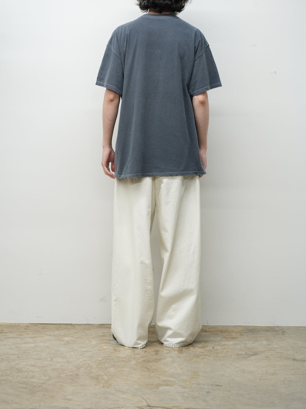EMBROIDERY T-SHIRT(NAVY) – ANCELLM