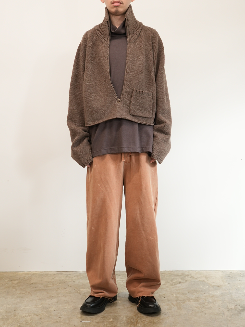 SHORT LENGTH HALFZIP KNIT(BROWN)