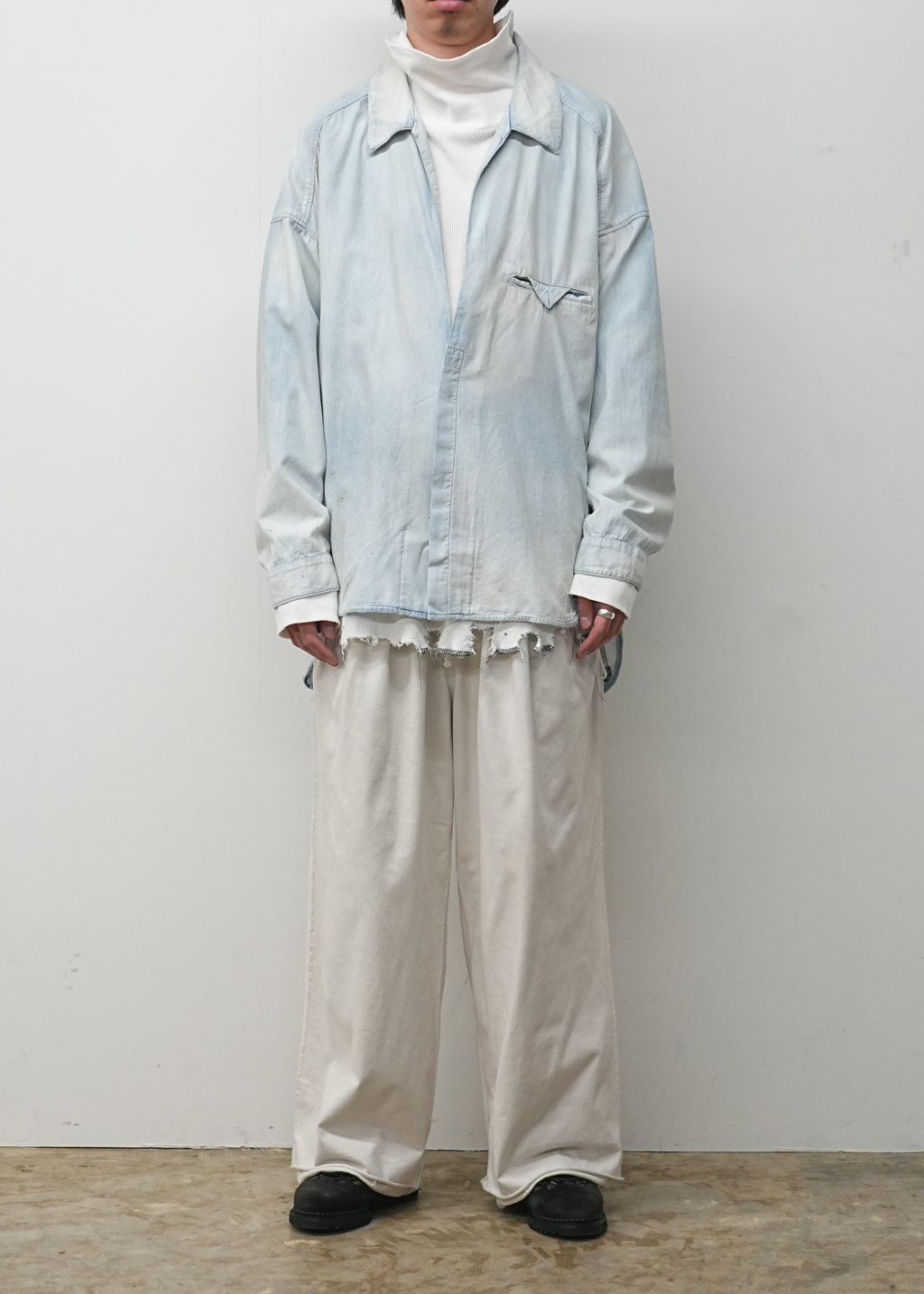 AGING CHAMBRAY LONG SHIRT(INDIGO)