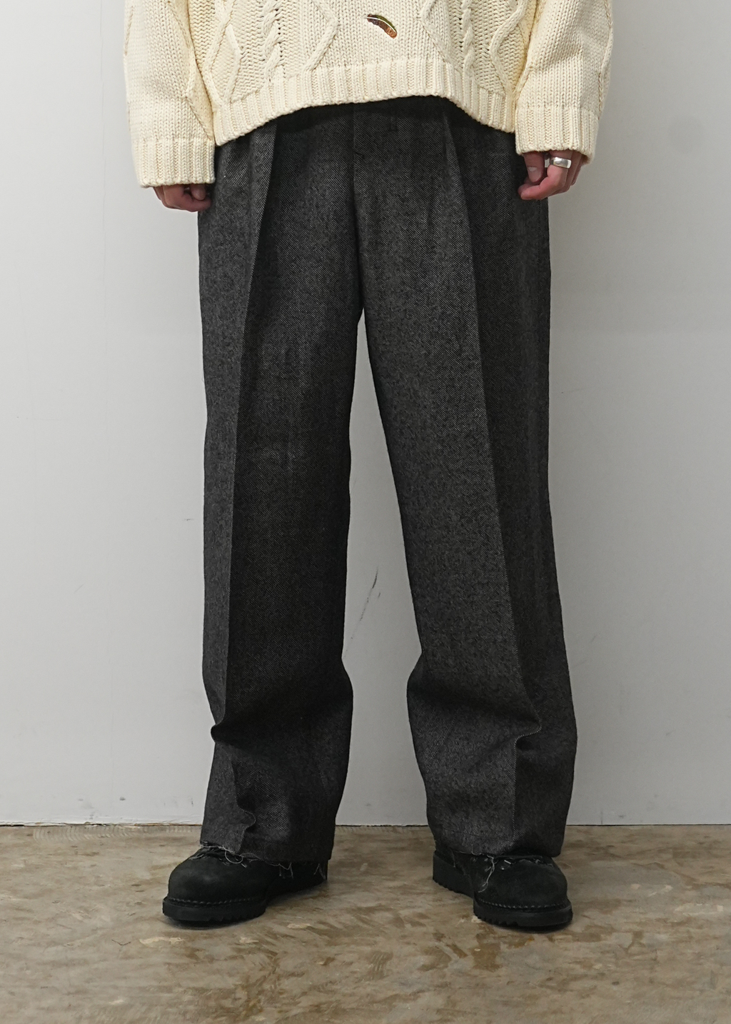 SHRINK WOOL WIDE SLACKS(BROWN)