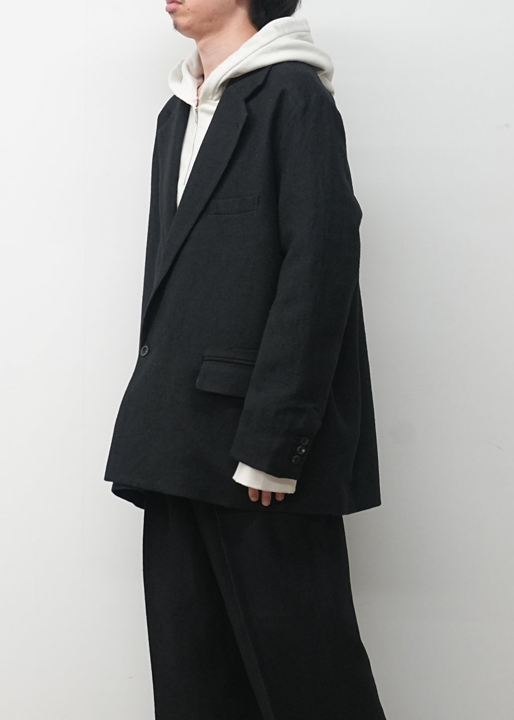SEMI-DOUBLE TAILORED JACKET(BLACK)
