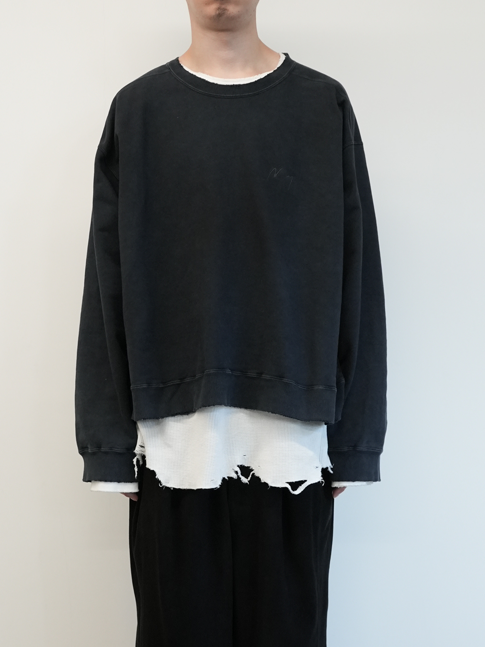 EMBROIDERY SWEAT SHIRT(BLACK)