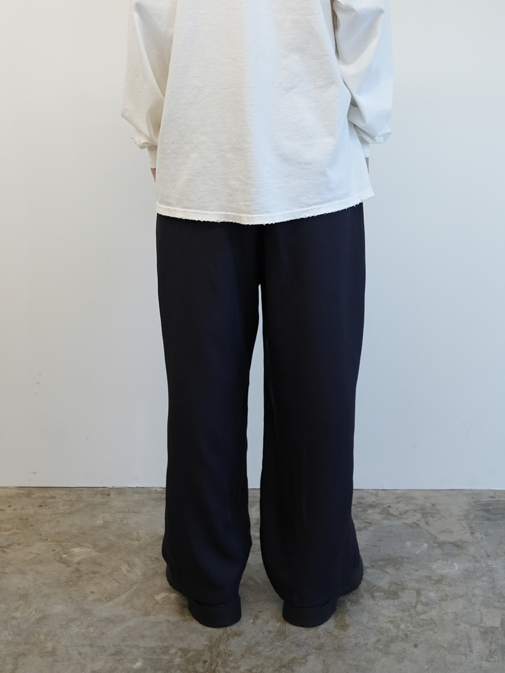 TA/W TUCK EASY SLACKS(NAVY)