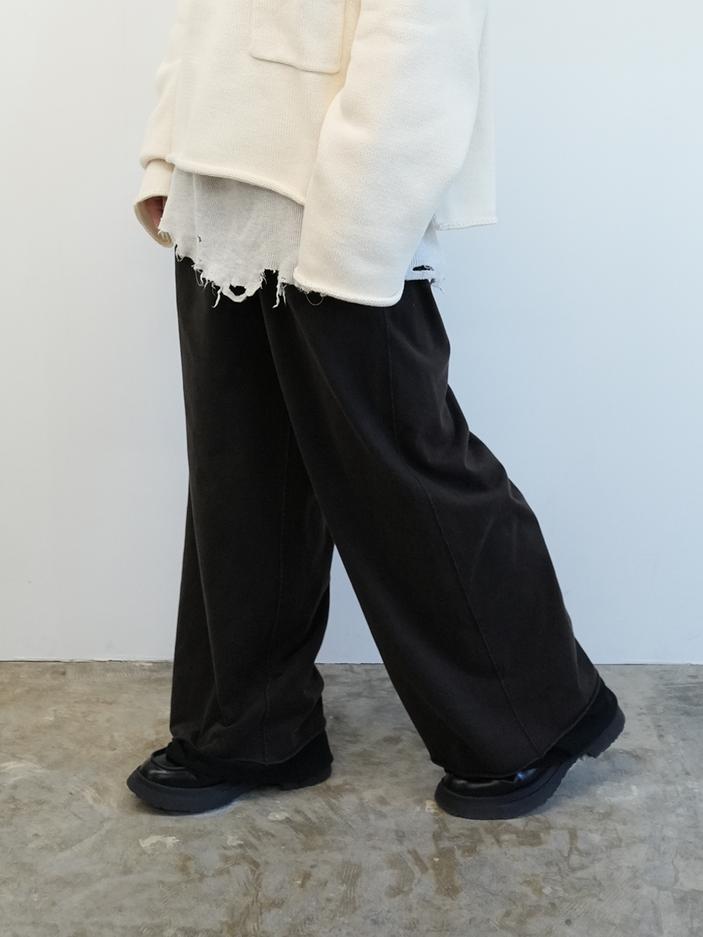 FADED DRAPE WIDE EASY CUT SLACKS