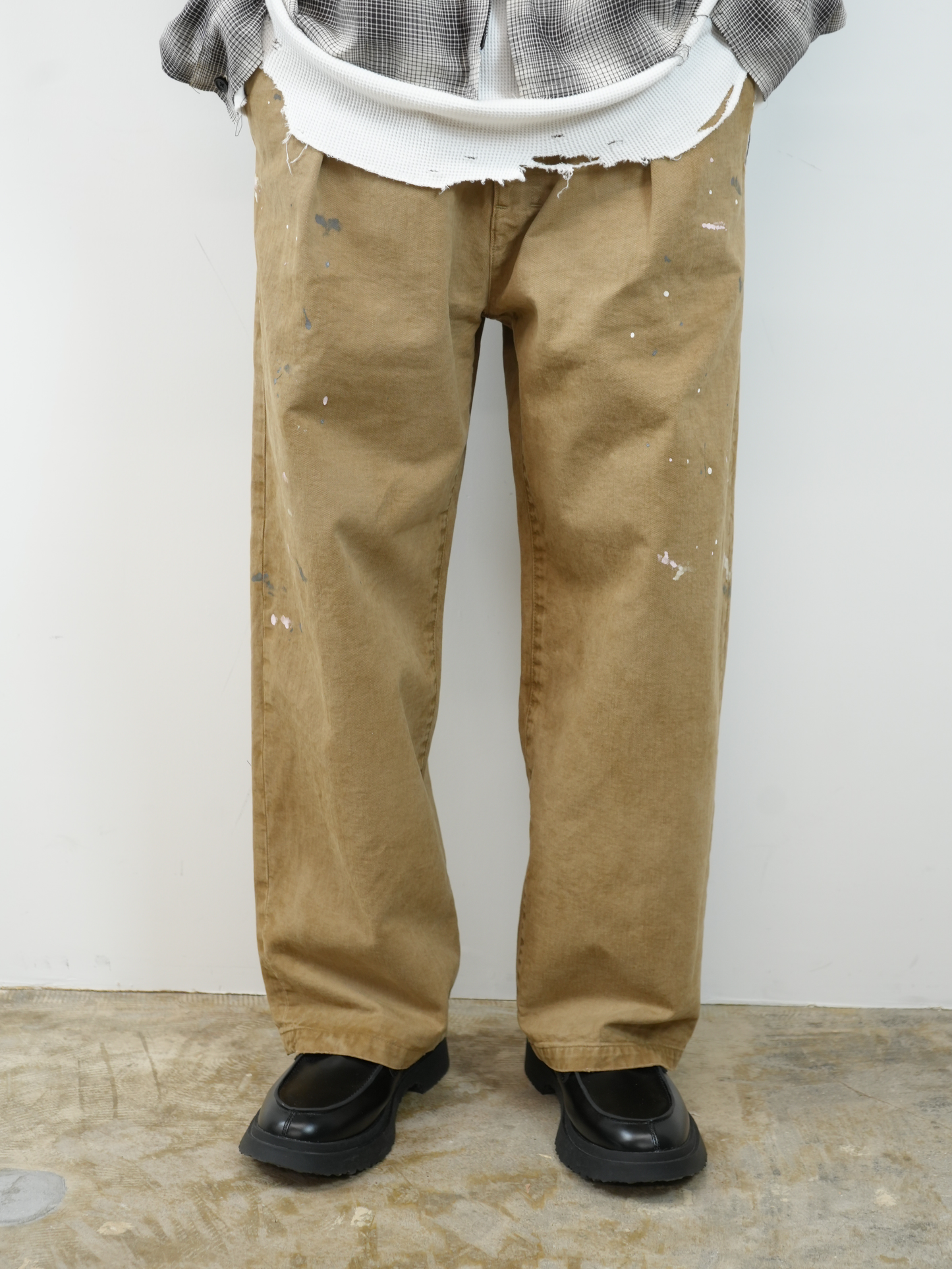 PAINT CHINO TROUSERS(BEIGE) – ANCELLM PAINT CHINO TROUSERS(BEIGE) – ANCELLM