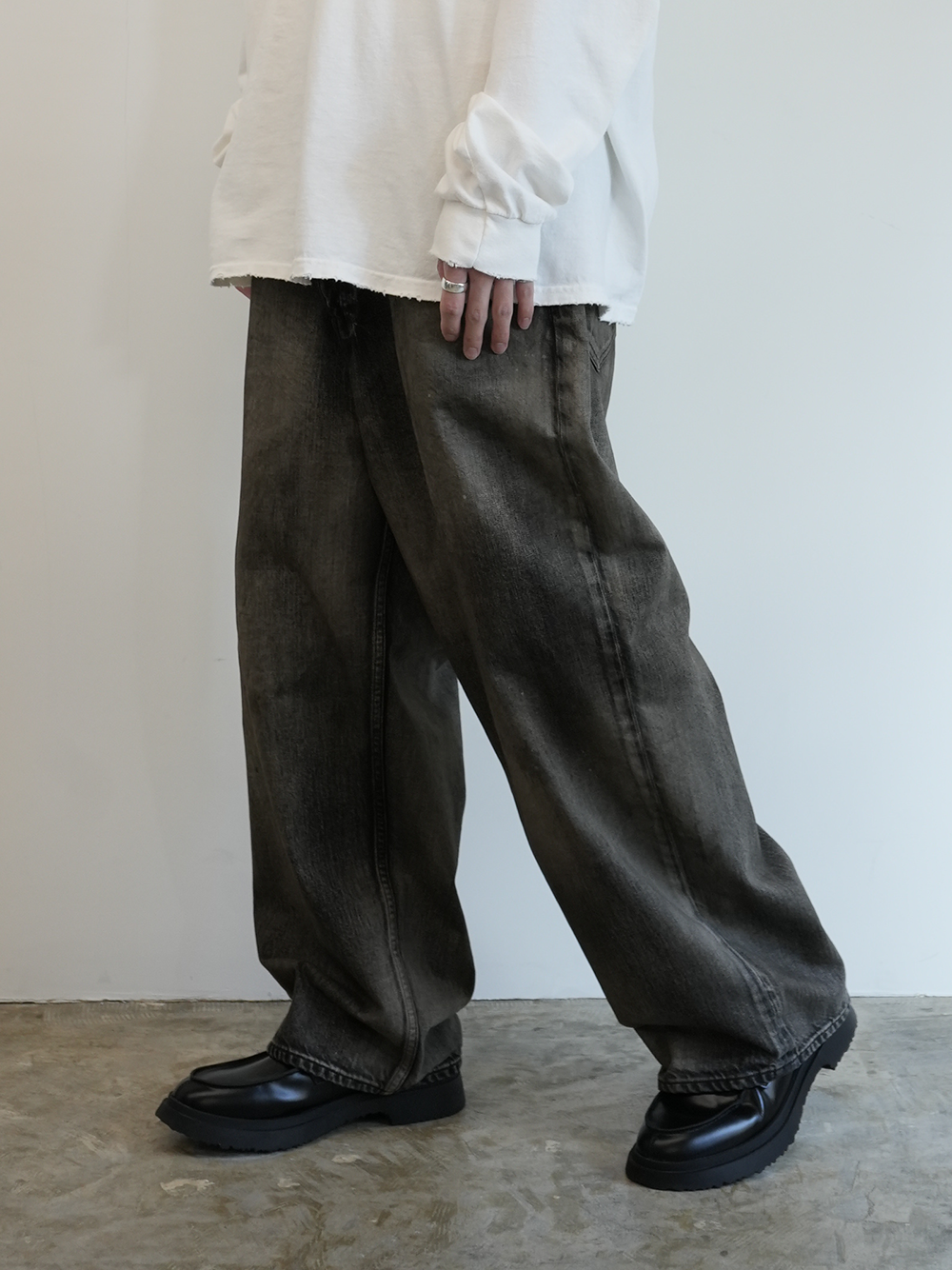 ANCELLM AGING WIDE 5P DENIM PANTS(BLACK) ANCELLM AGING WIDE 5P DENIM PANTS(BLACK)