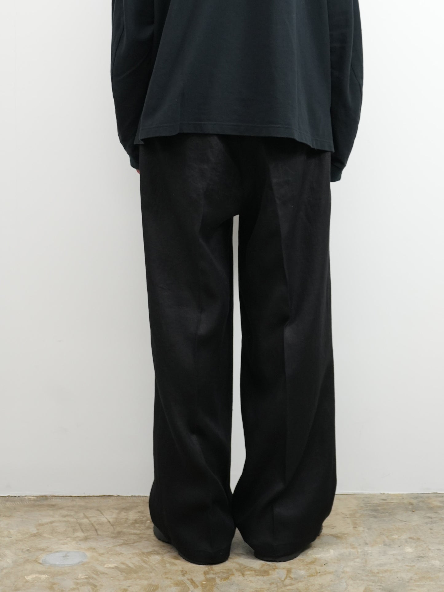 LINEN 2TUCK SLACKS(BLACK)