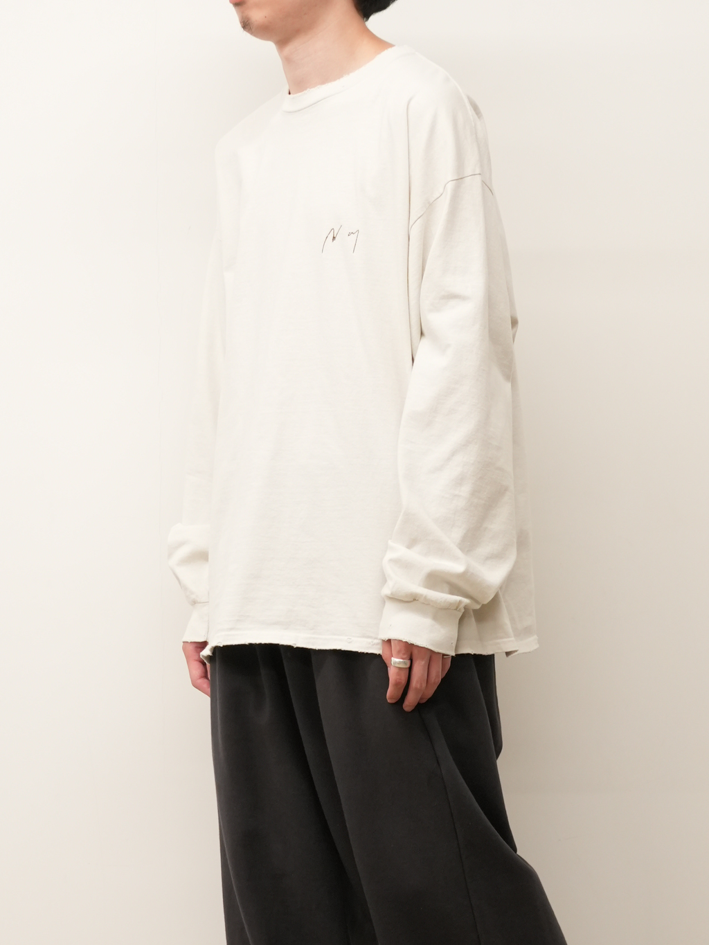 EMBROIDERY DYED LS T-SHIRT(WHITE) – ANCELLM EMBROIDERY DYED LS T-SHIRT(WHITE) – ANCELLM