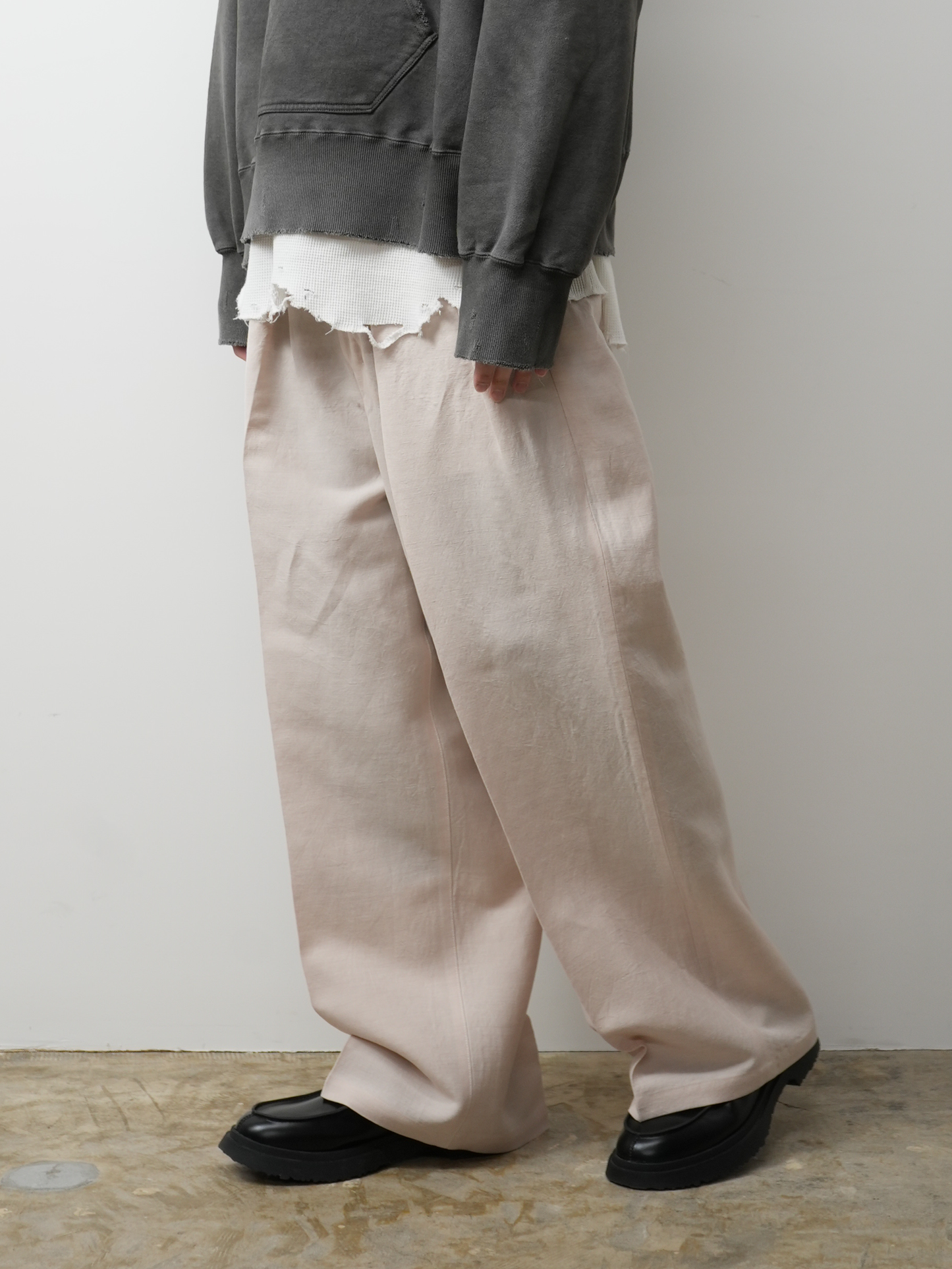 W/L WIDE EASY TUCK SLACKS(PINKBEIGE)