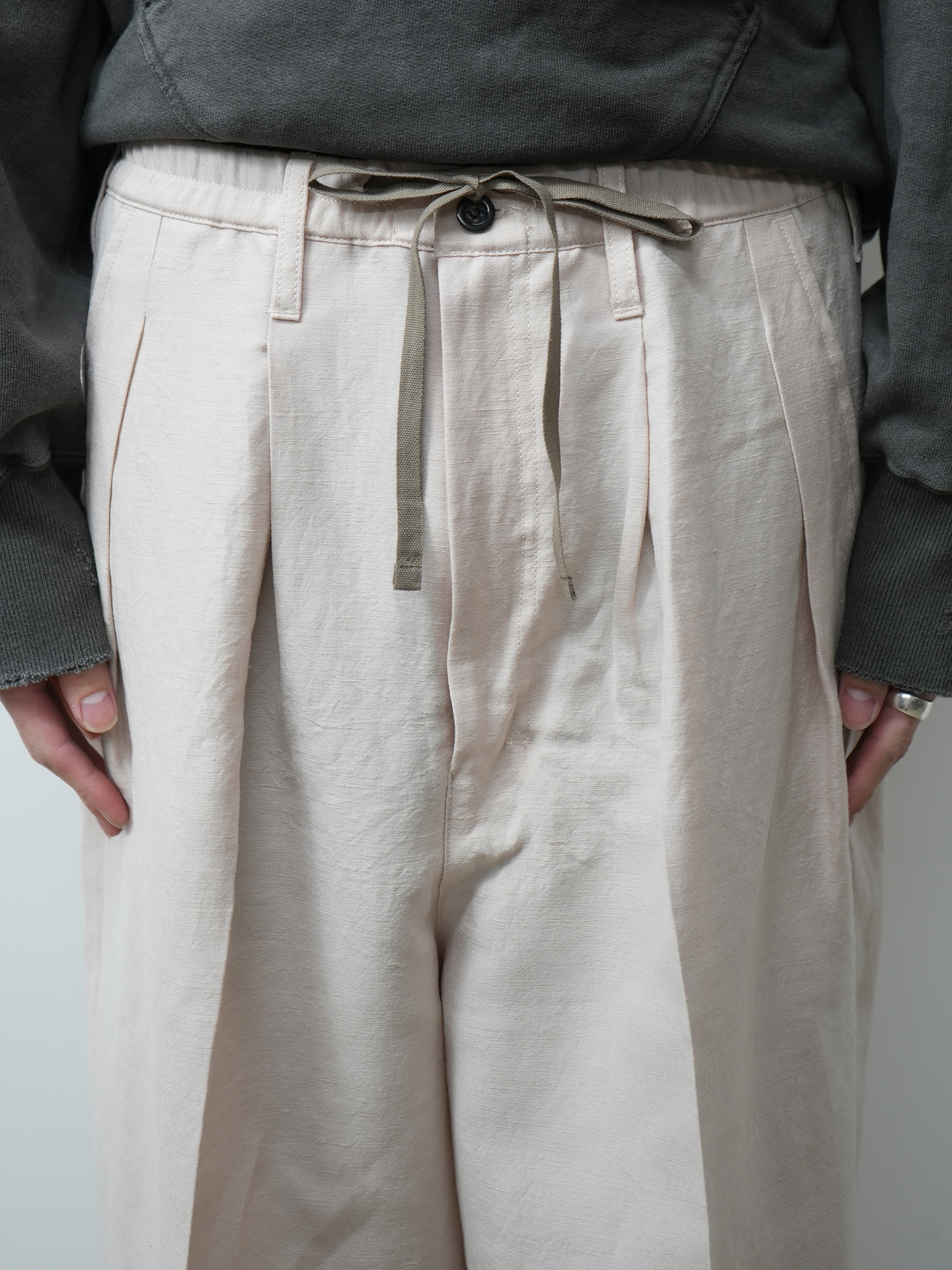 W/L WIDE EASY TUCK SLACKS(PINKBEIGE)