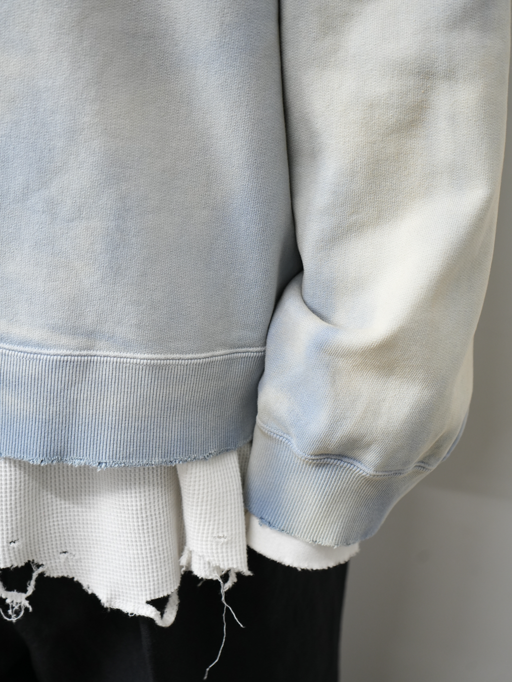 UNEVENNESS SWEAT SHIRT(SAX) – ANCELLM UNEVENNESS SWEAT SHIRT(SAX) – ANCELLM