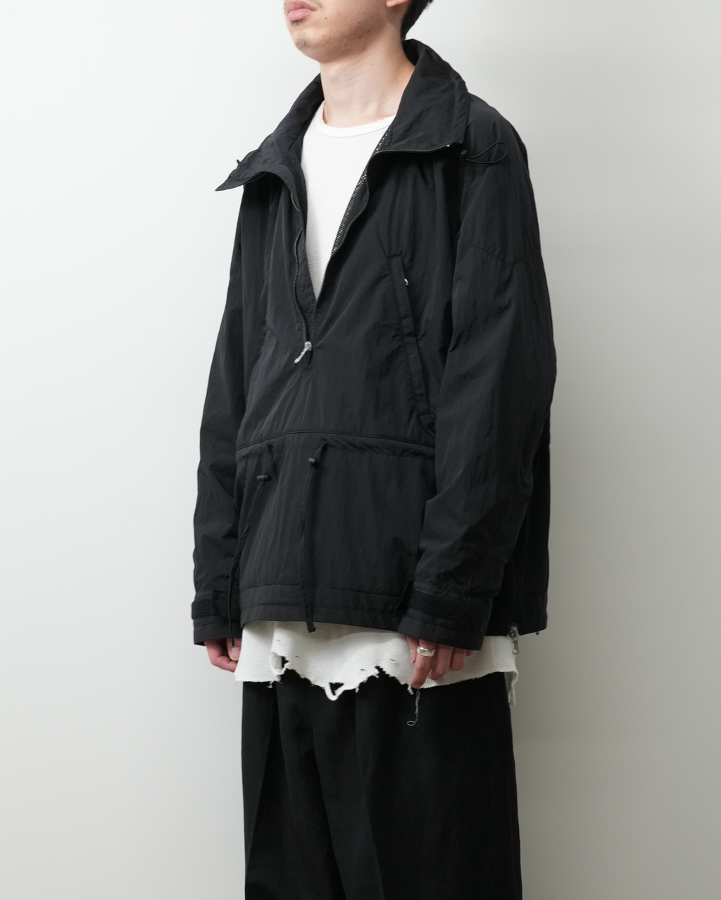 NYLON PULLOVER JACKET(BLACK) – ANCELLM NYLON PULLOVER JACKET(BLACK) – ANCELLM