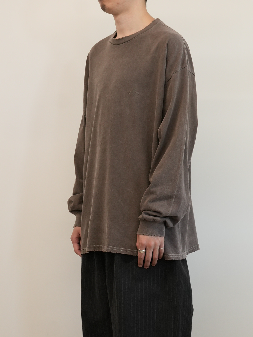 EMBROIDERY DYED LS T-SHIRT(BROWN)