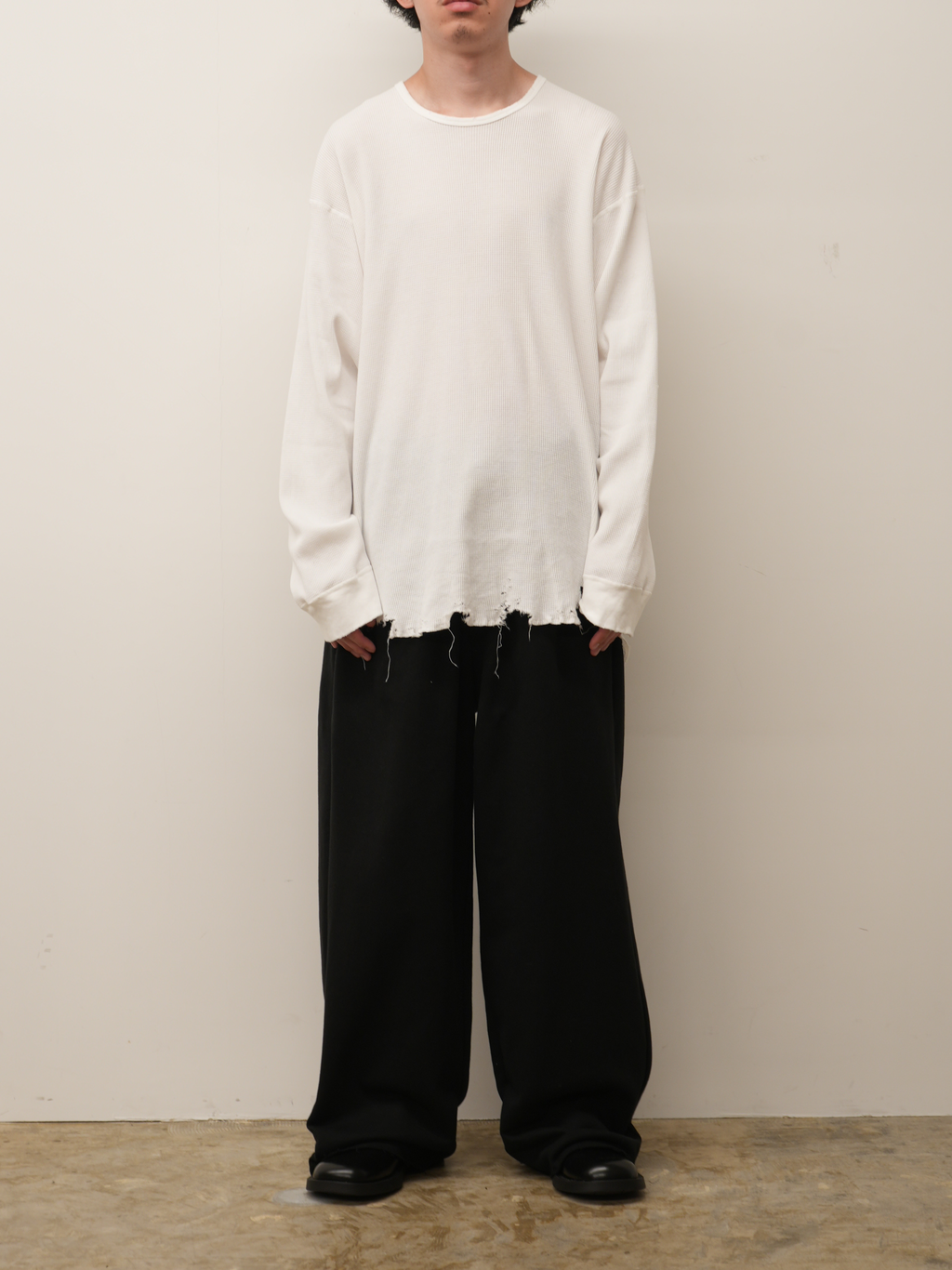 DAMAGE WAFFLE CREW LS T-SHIRT(WHITE) – ANCELLM DAMAGE WAFFLE CREW LS T-SHIRT(WHITE) – ANCELLM