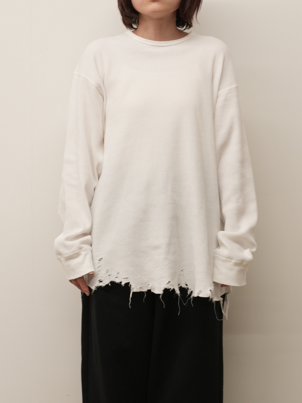DAMAGE WAFFLE CREW LS T-SHIRT(WHITE) – ANCELLM DAMAGE WAFFLE CREW LS T-SHIRT(WHITE) – ANCELLM