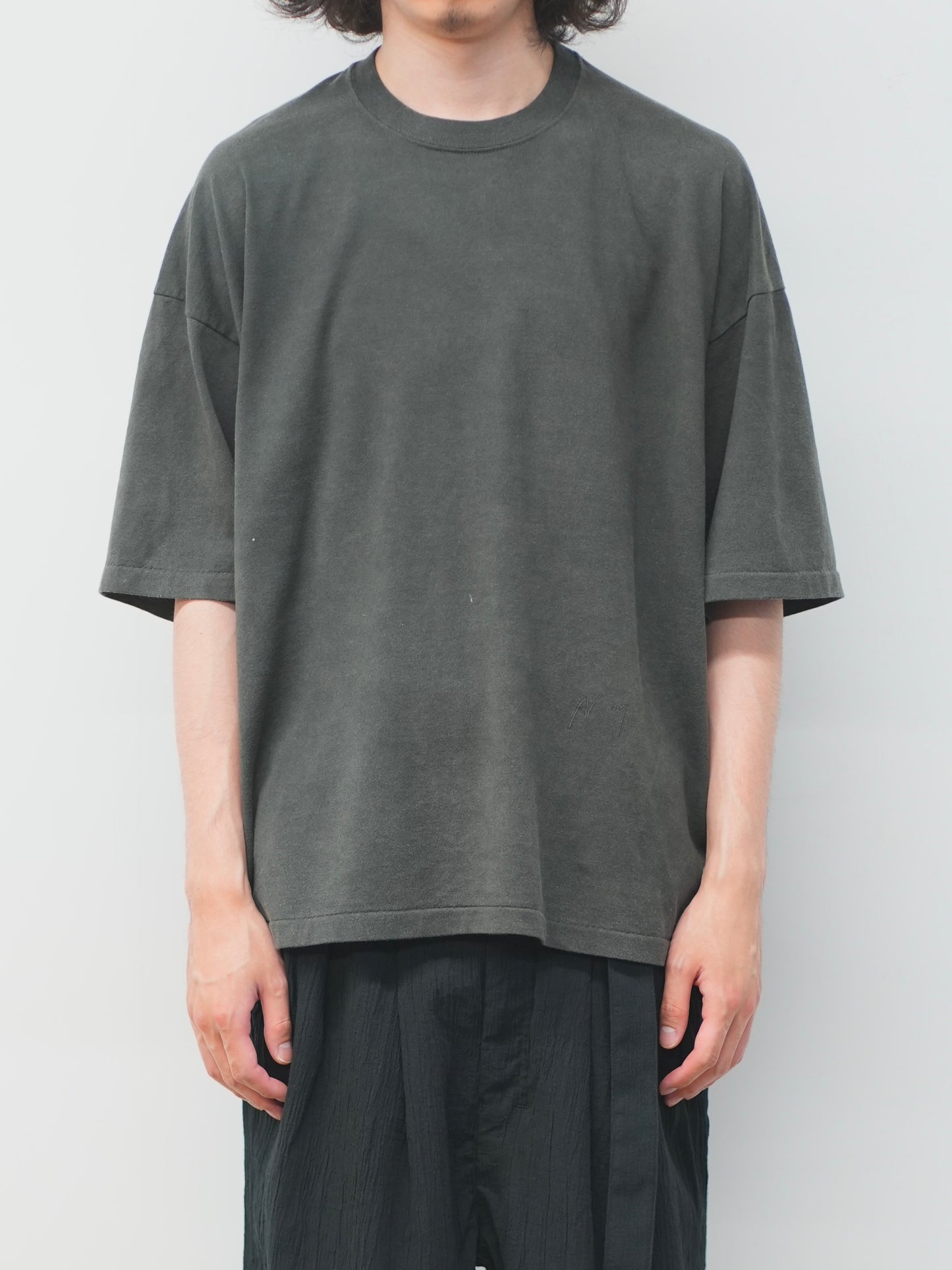 UNEVENNESS SS(BLACK)