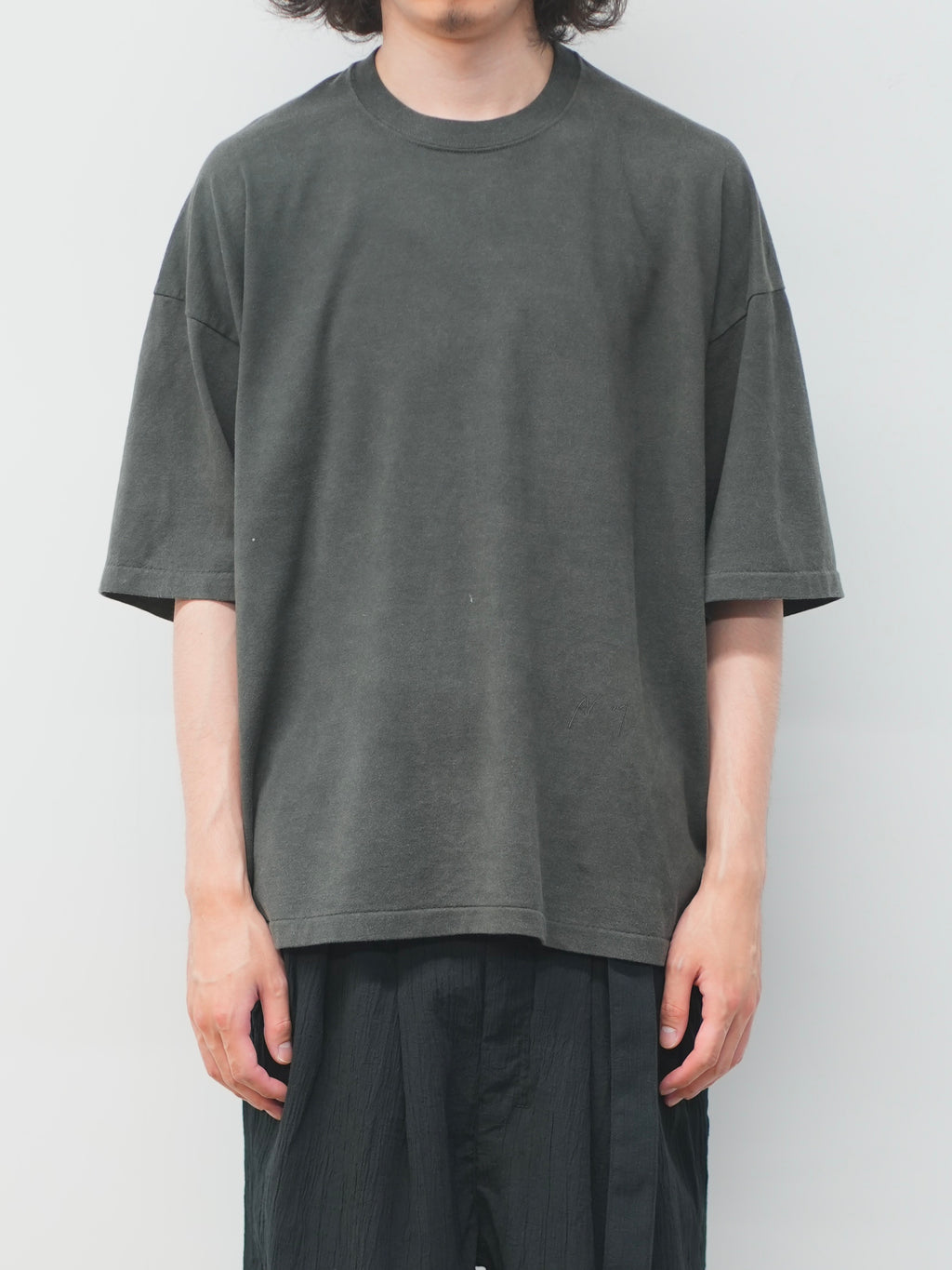 UNEVENNESS SS(BLACK)