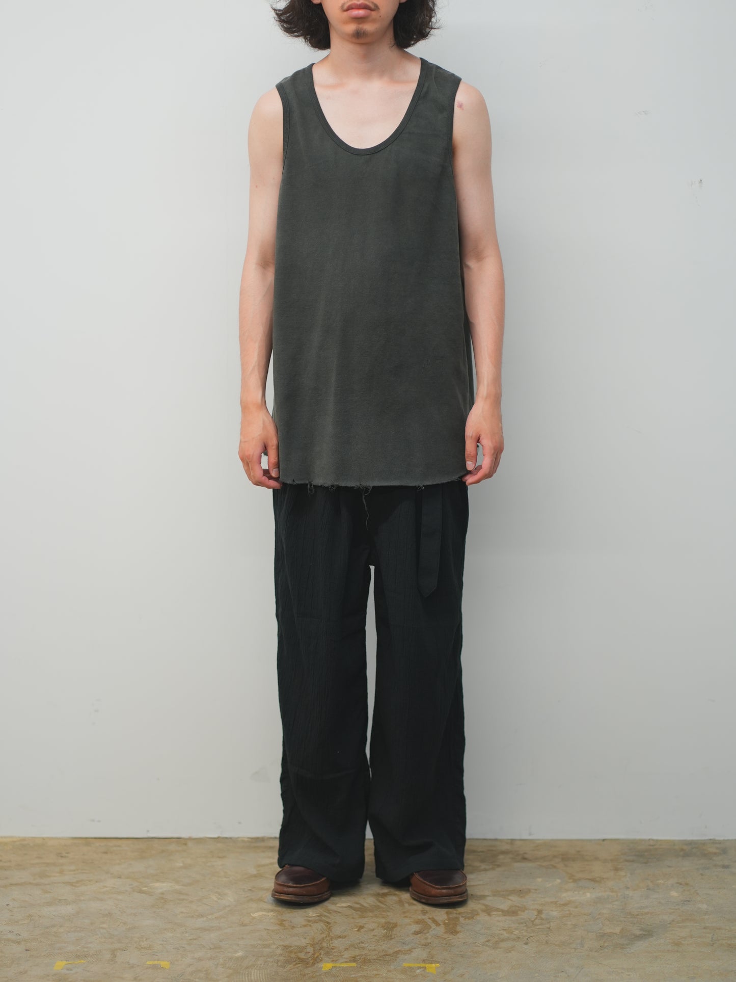 UNEVENNESS TANK TOP(BLACK)