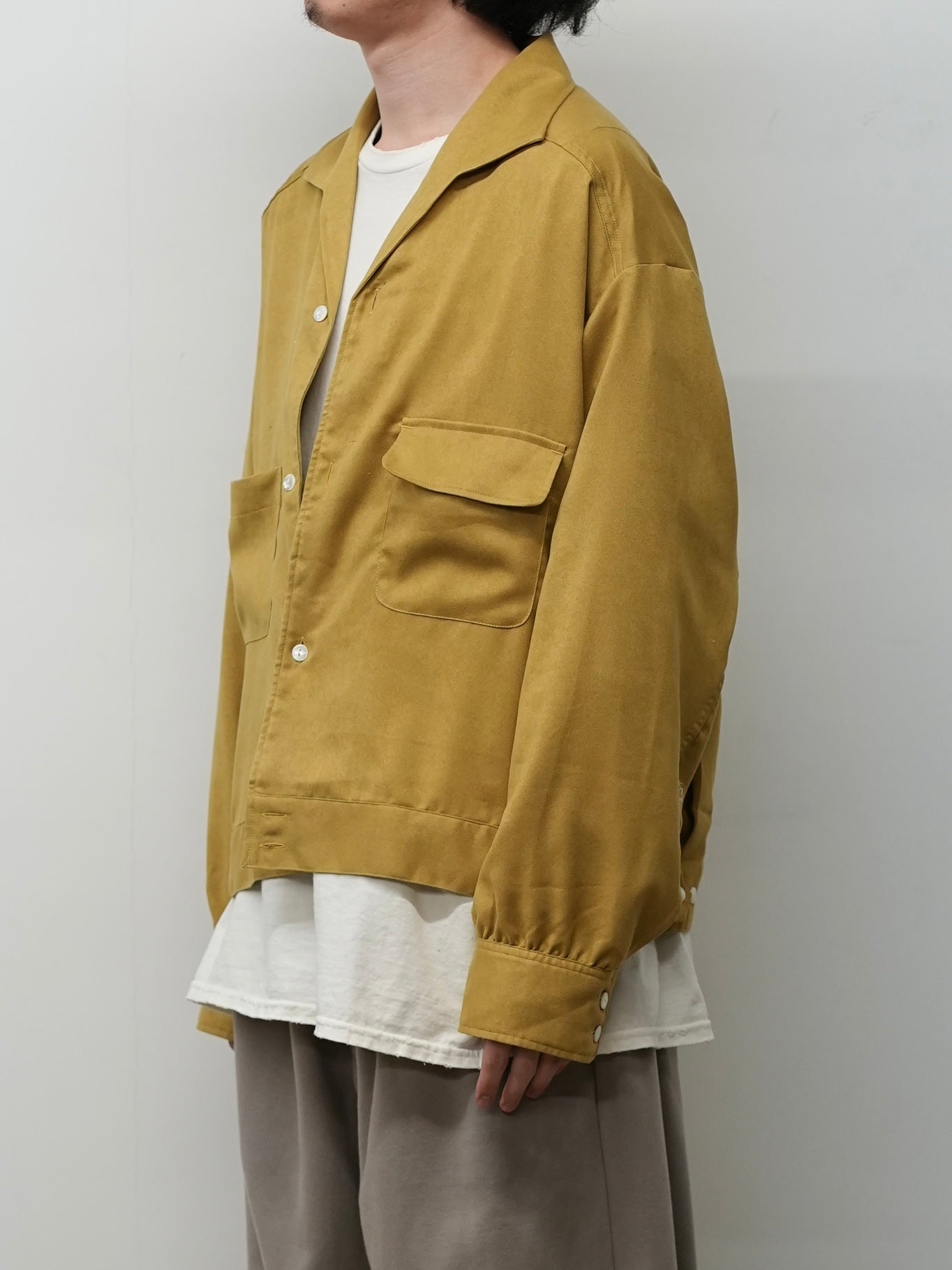 VEGAN SUEDE OPEN COLLAR SHIRT(YELLOW)