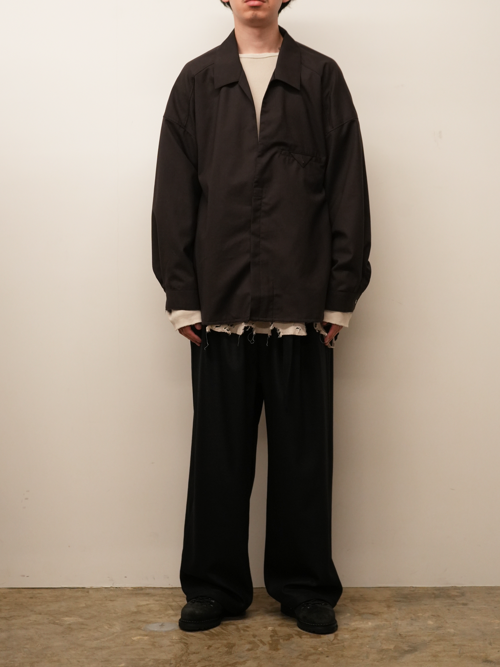 BACKSATIN BELTLESS SLACKS(BLACK) – ANCELLM BACKSATIN BELTLESS SLACKS(BLACK) – ANCELLM