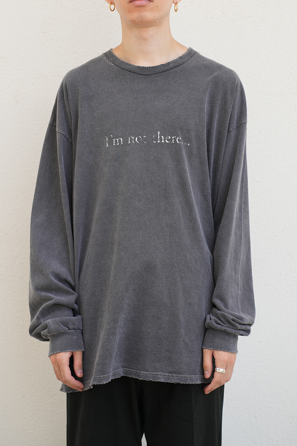 I'm not there DYED LS T-SHIRT(BLACK)