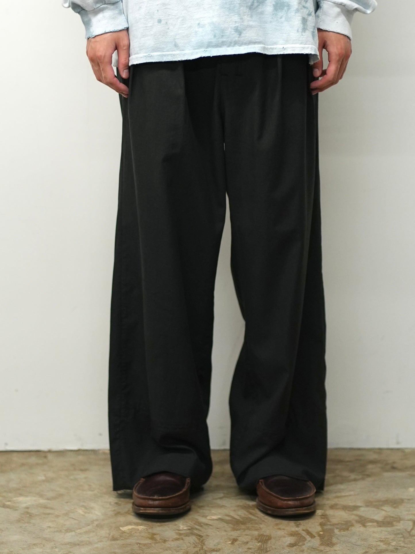 L/C TUCK EASY PANTS(BLACK)