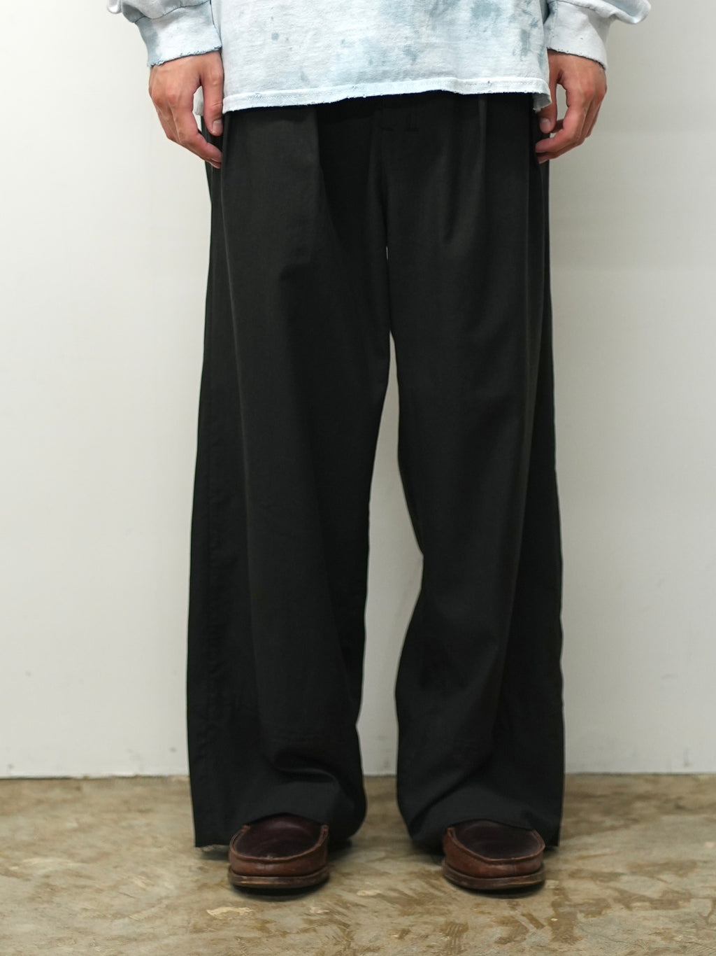 L/C TUCK EASY PANTS(BLACK)