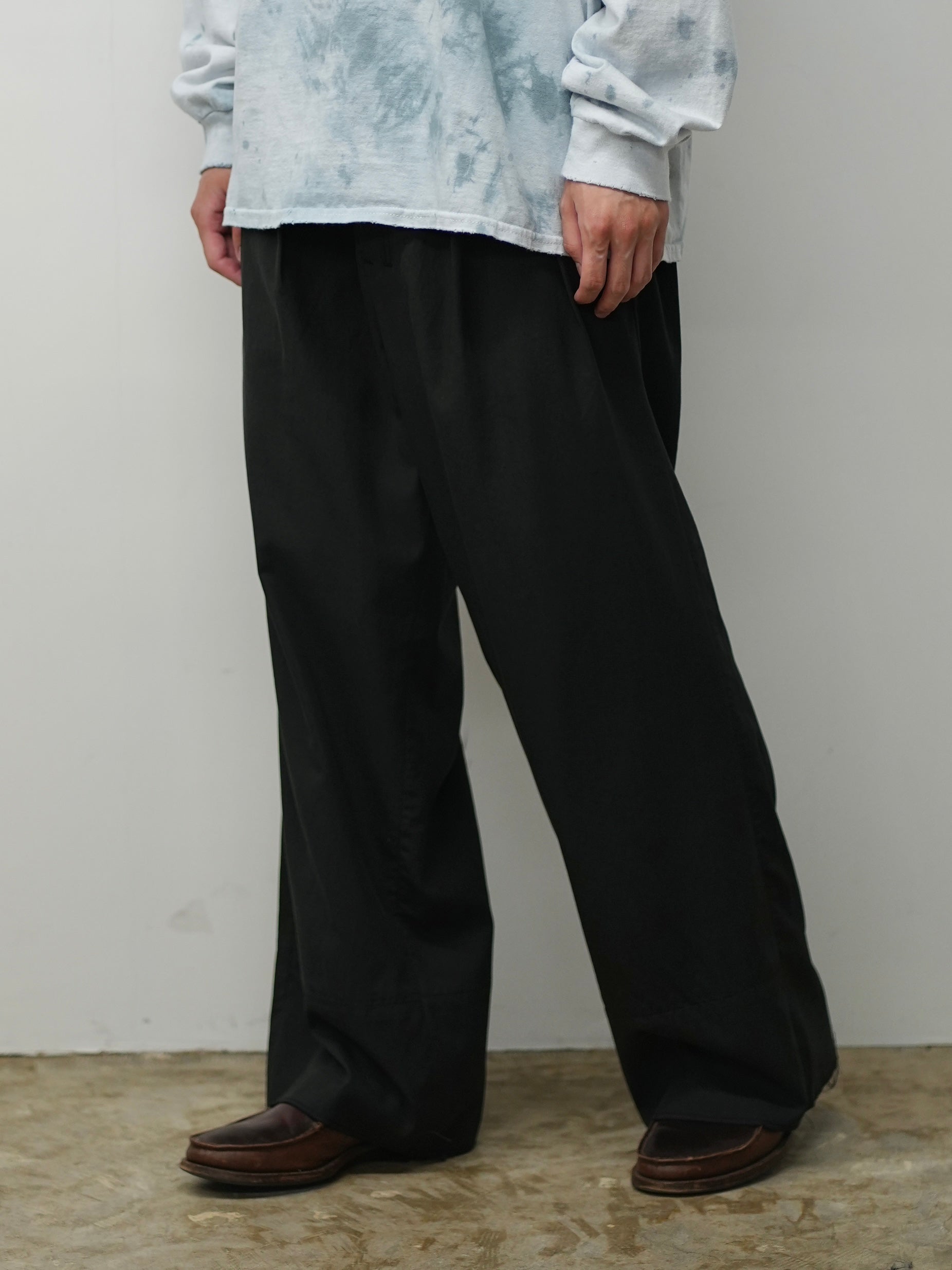 L/C TUCK EASY PANTS(BLACK) – ANCELLM