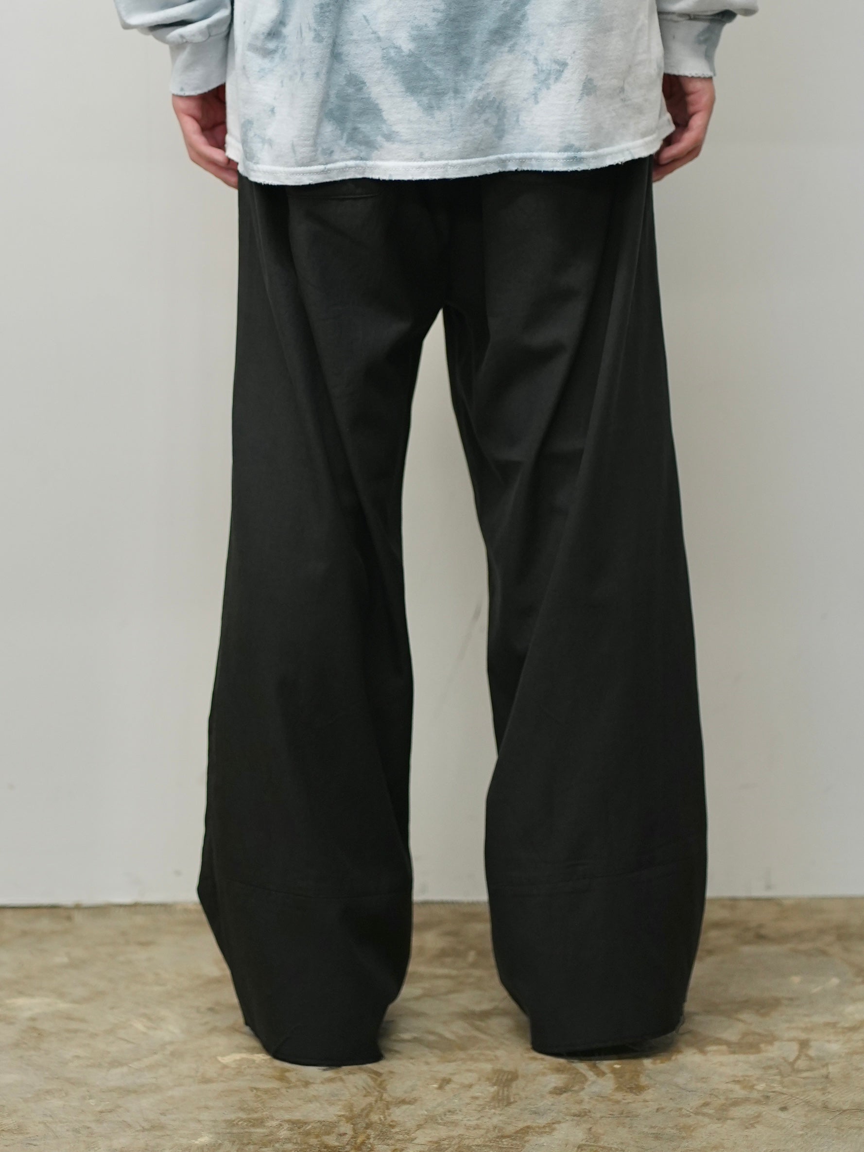 L/C TUCK EASY PANTS(BLACK) – ANCELLM