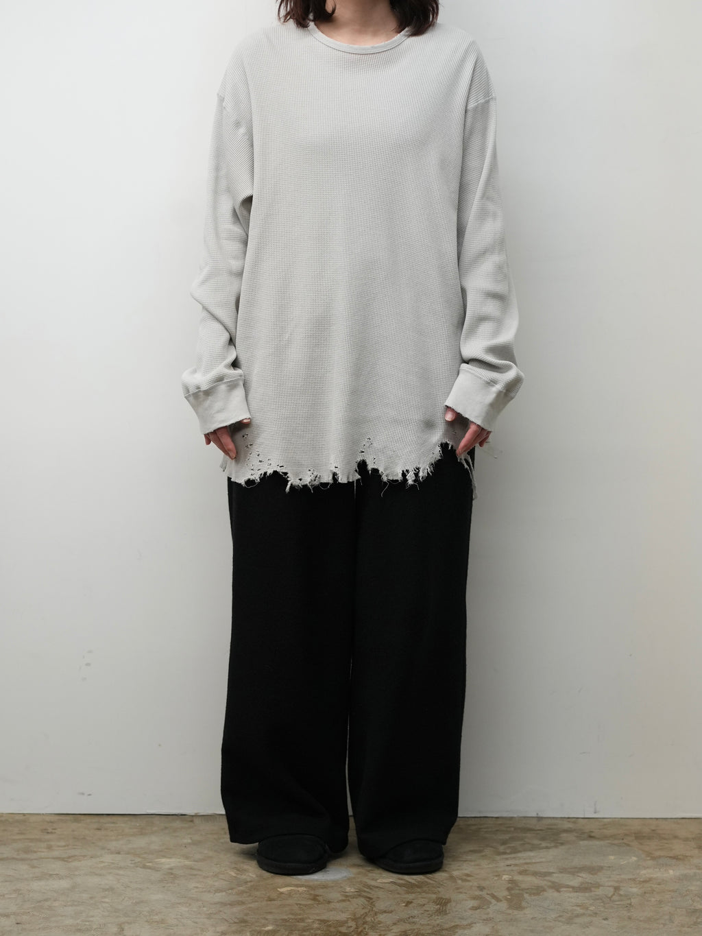 DAMAGE WAFFLE CREW LS(GREIGE)