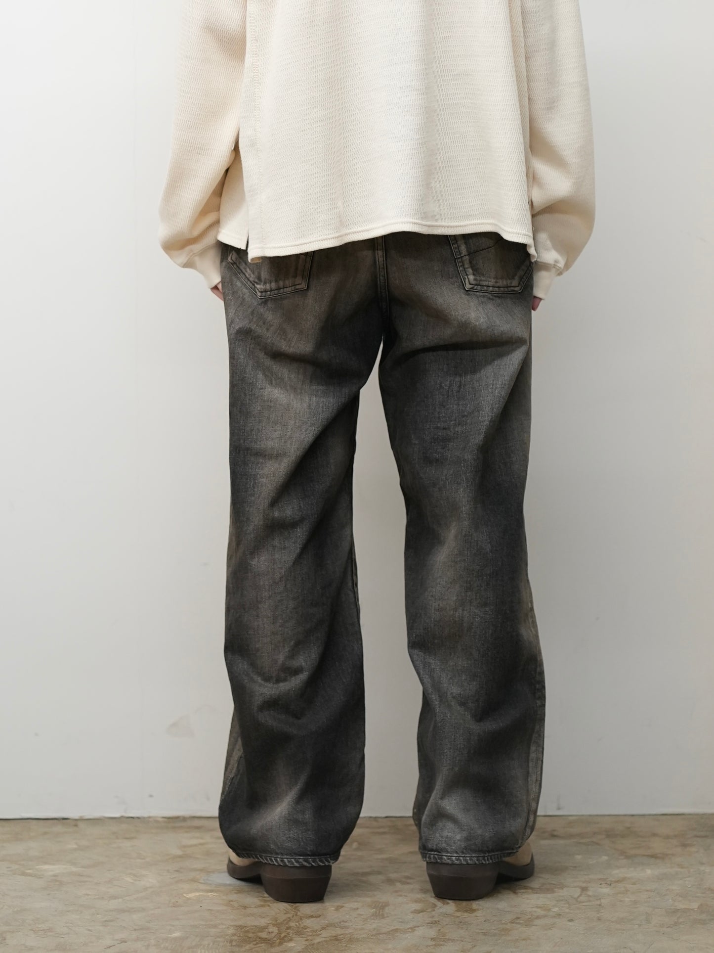 AGING MIDDLE STRAIGHT 5P DENIM PANTS(BLACK)