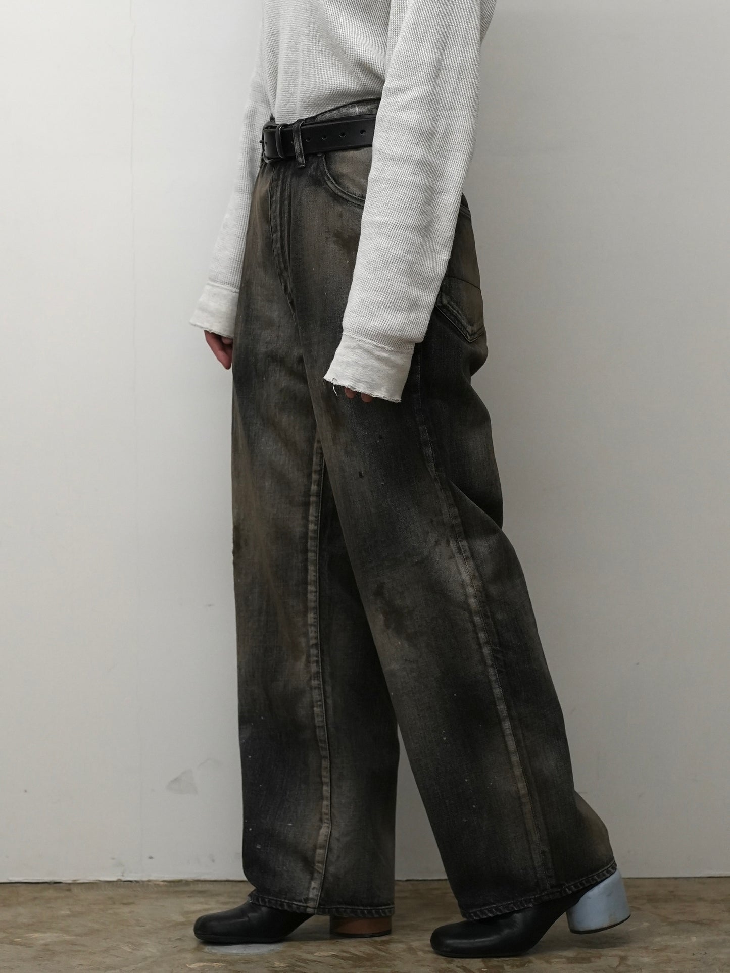 AGING MIDDLE STRAIGHT 5P DENIM PANTS(BLACK)