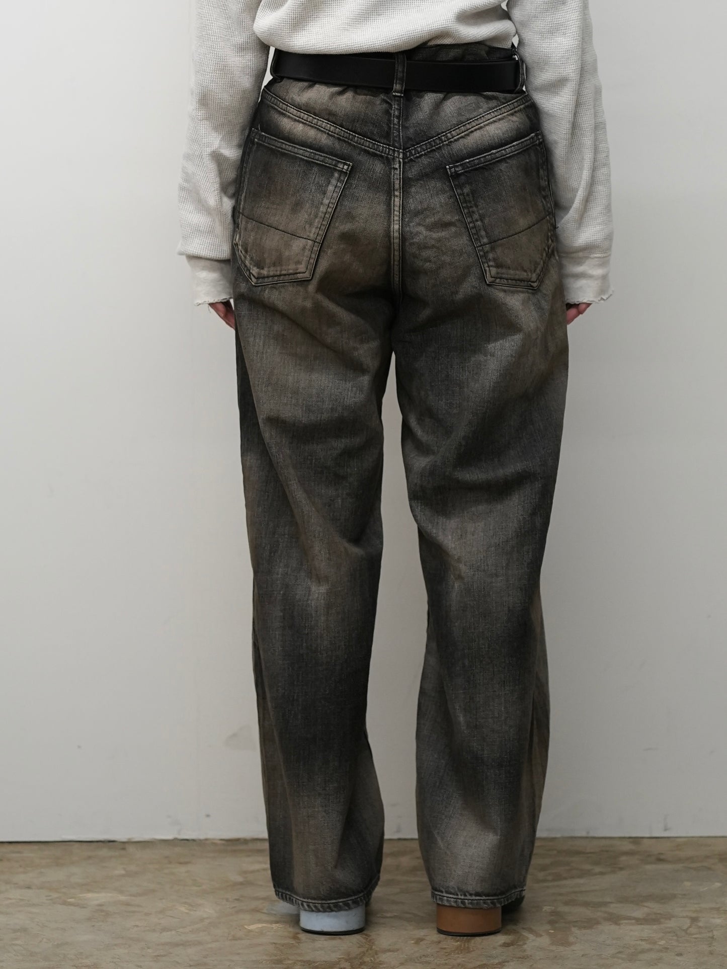 AGING MIDDLE STRAIGHT 5P DENIM PANTS(BLACK)