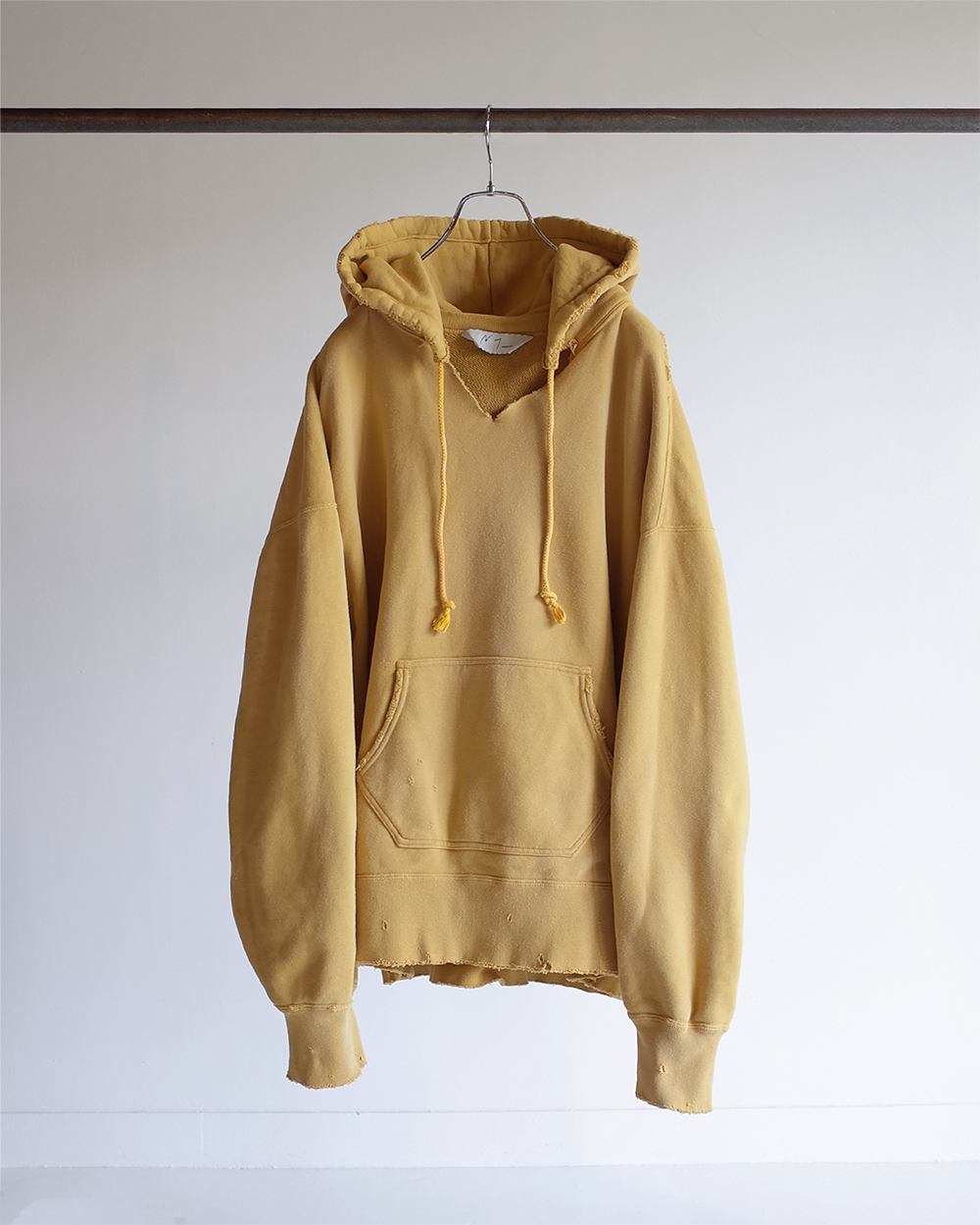 DYED DAMAGE HOODIE(MUSTARD) – ANCELLM