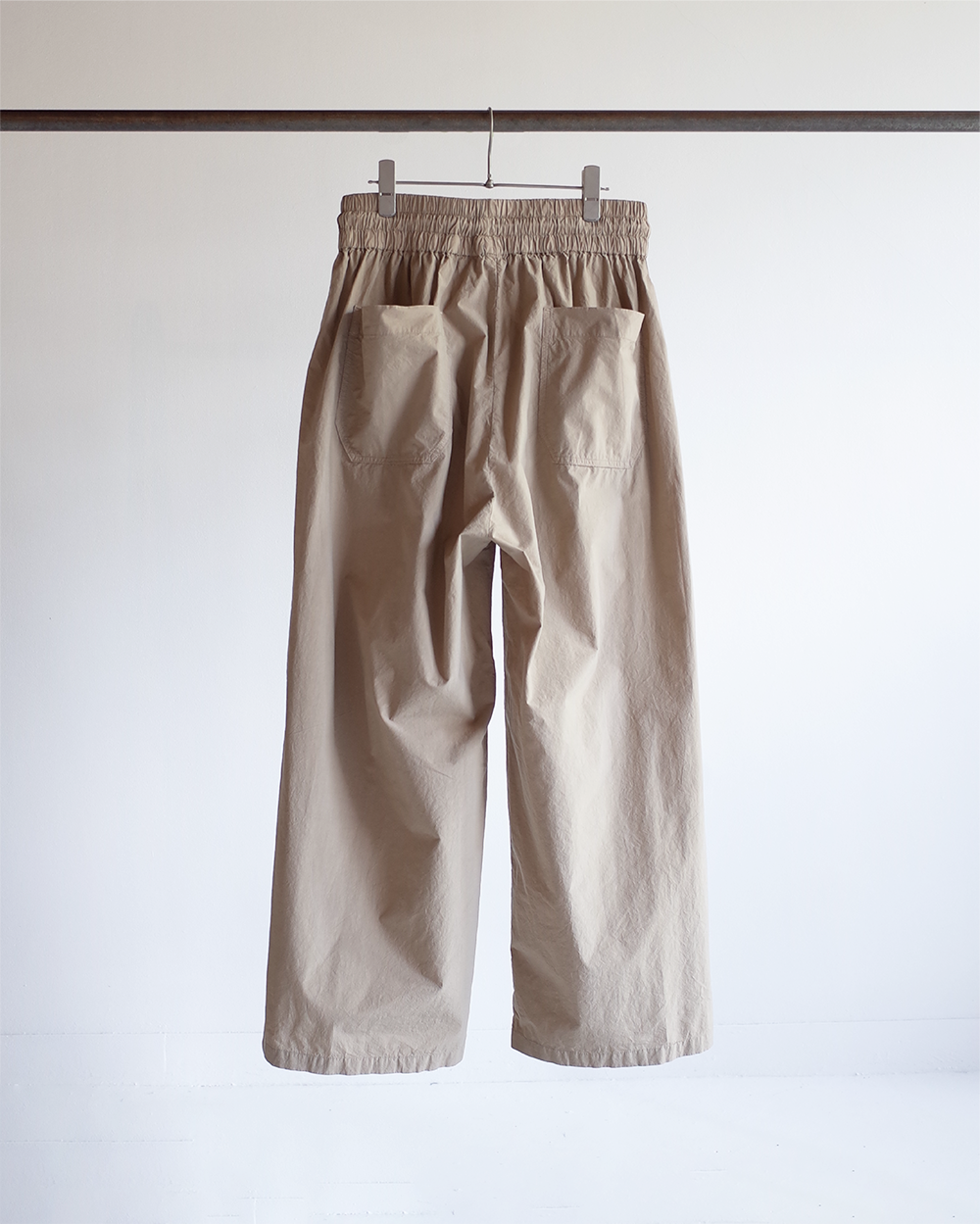 DYED EASY SLACKS(BEIGE)