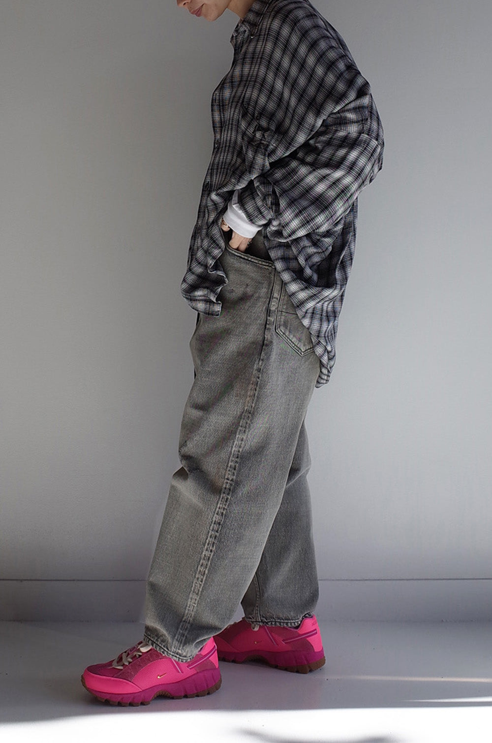 SELVEDGE TAPERED 5P BLACK DENIM PANTS