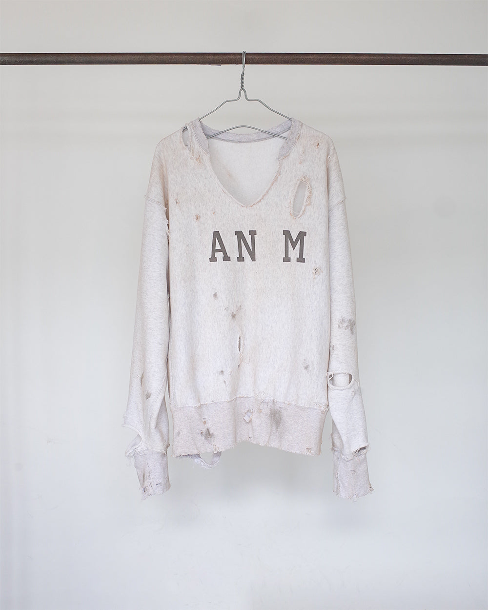 AN M CRASH CREWNECK SWEAT SHIRT