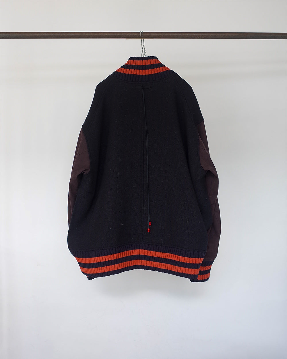 SIDE SLIT VARSITY JACKET(NAVY)