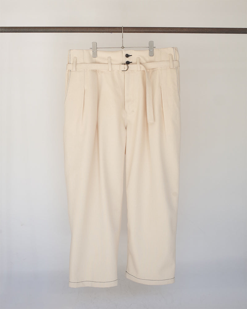 BELTED W/C TUCK WIDE PANTS(WHITE)